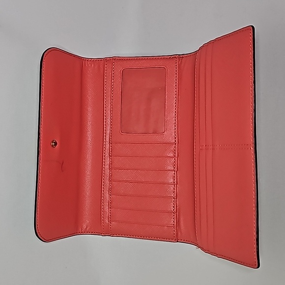 COACH ▪︎ SIGNATURE CHECKBOOK WALLET ▪︎ PEYTON - Picture 3 of 12